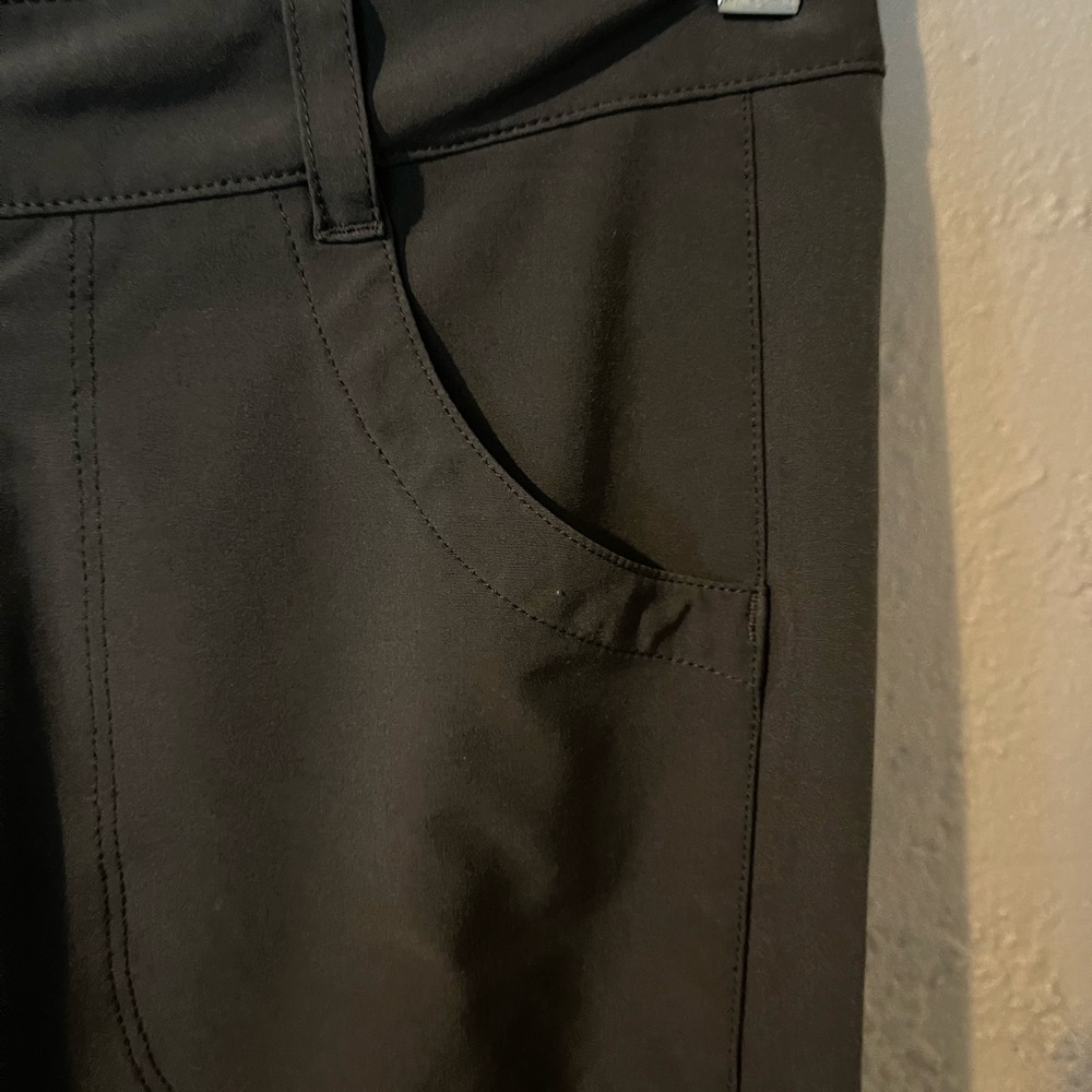 Patagonia Dark Gray Capri Pants - Picture 3 of 7